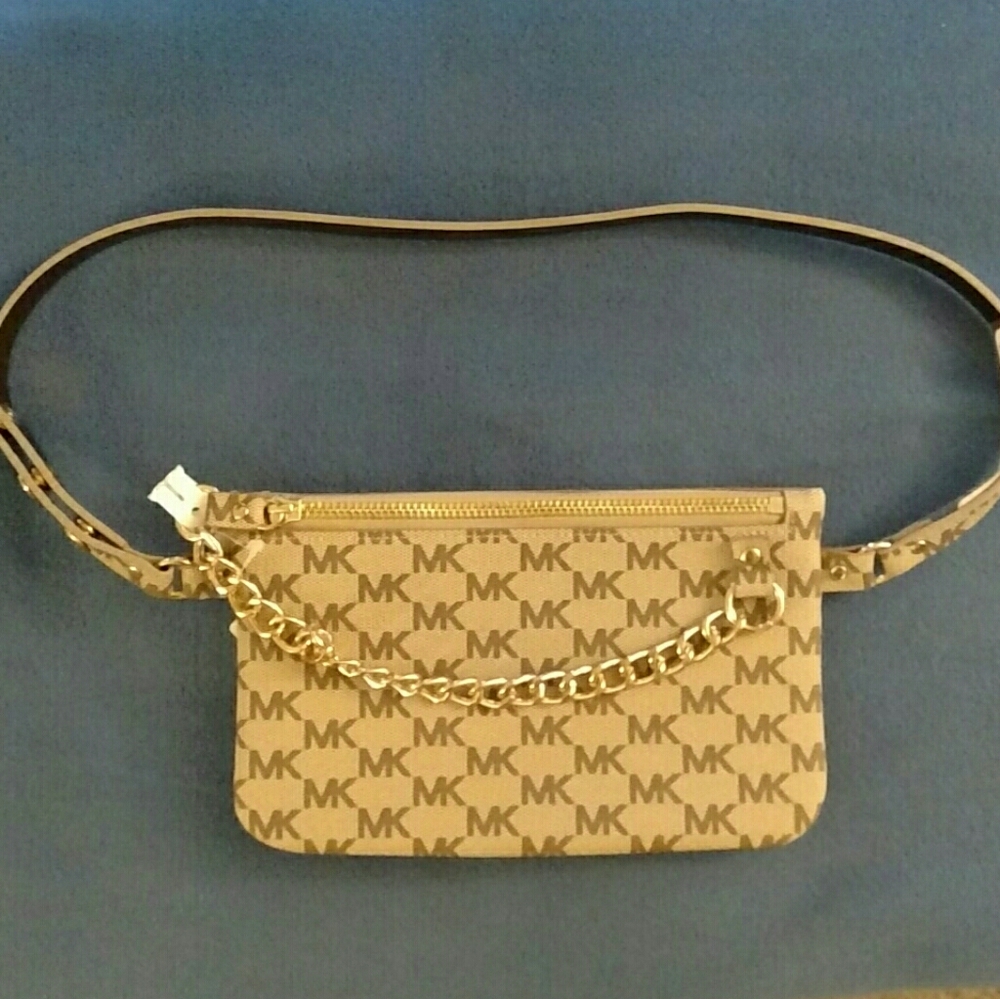MICHAEL KORS BELT/PURSE $$FINAL PRICE$$